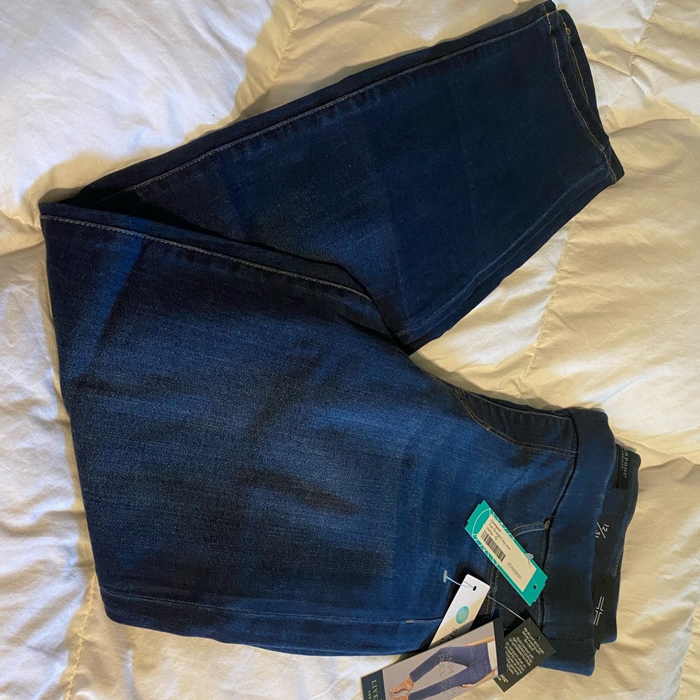 Liverpool Fae Jean.  Size 12, NWT.